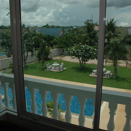 East Shore Pattaya Resort Nong Prue Exterior foto